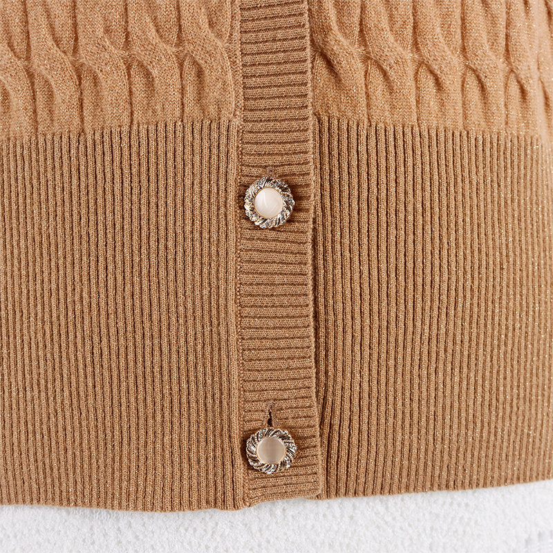 Cashmere Cable Knit Button Cardigan4